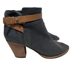 Dolce Vita Yuri Perforated Leather Bootie Size 9.5